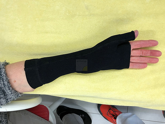 2018-01-10_Abgabe_3._Handschuh__2_.JPG  